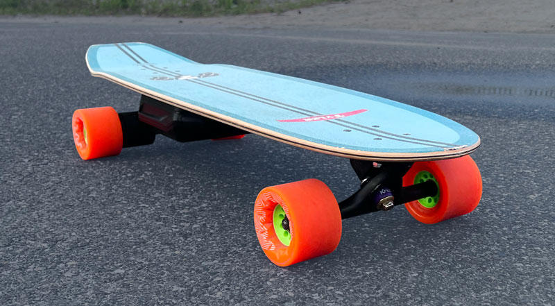 electric surf cruiser skateboard