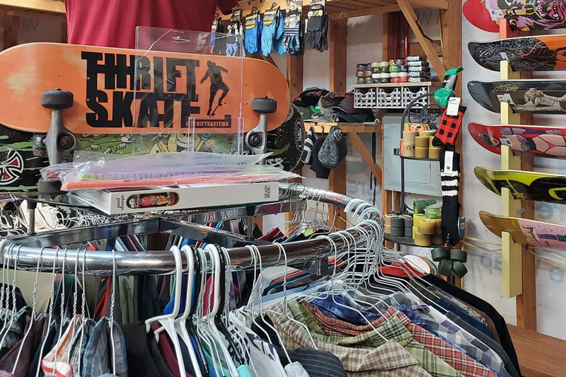 inside thrift skate shop