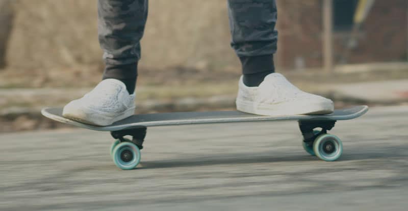 cruiser skateboarding